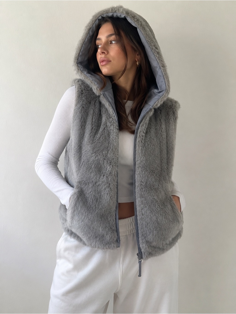 Ride Snowboards Faux Fur Hooded Vest Gray Winter Y2K Après Ski Gorpcore Cozy